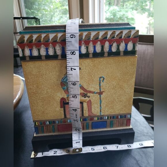 Vintage Large Egyptian Handpainted Signed Box - Picture 9 of 12